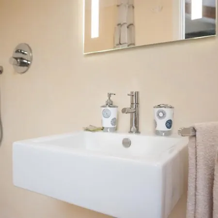 Appartamento Charming Loft Golf Club Barolo *