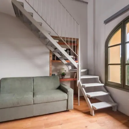 Charming Loft Golf Club Barolo Appartamento